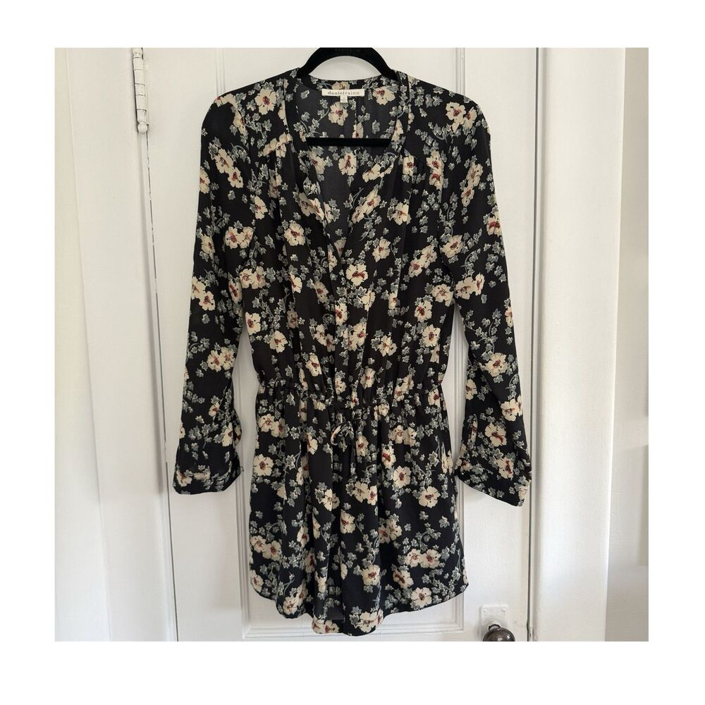 Daniel Rainn Romper Floral V-Neck Long Sleeve Button Down Cinch Waist Sz M